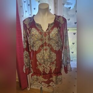 #37 Chico's Red Patterned Tunic Blouse with Cinched Waist Size 3 (16)